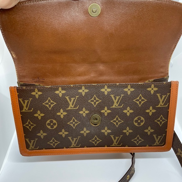 Authentic Louis Vuitton Pochette Damme GM - Picture 13 of 14